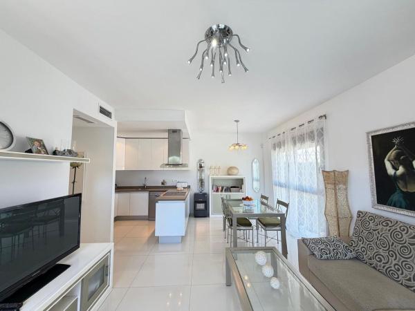 Independent chalet for sale in Casa o chalet en Calle Pontevedra, 3, Benijofar, Benijofar
 photo 4