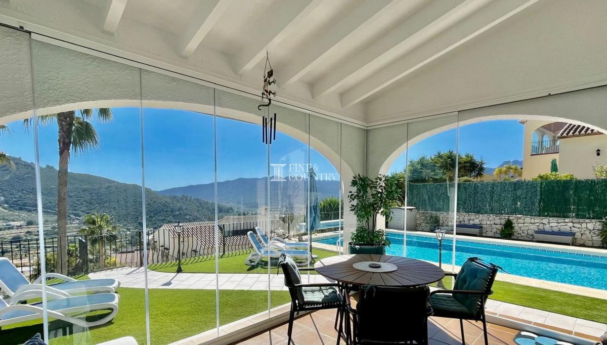 Properties for sale and rent in Spain photo 2