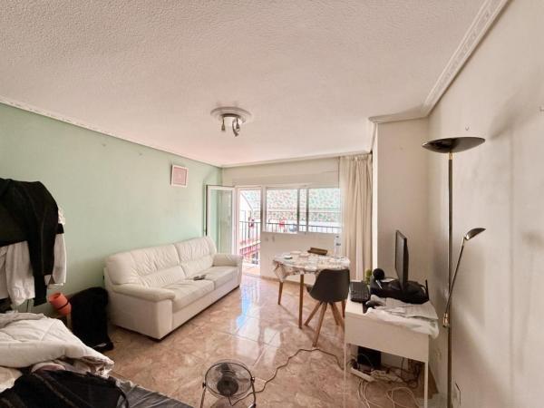 Venta de piso en Piso en Centro Urbano, Benidorm, Benidorm
 photo 2
