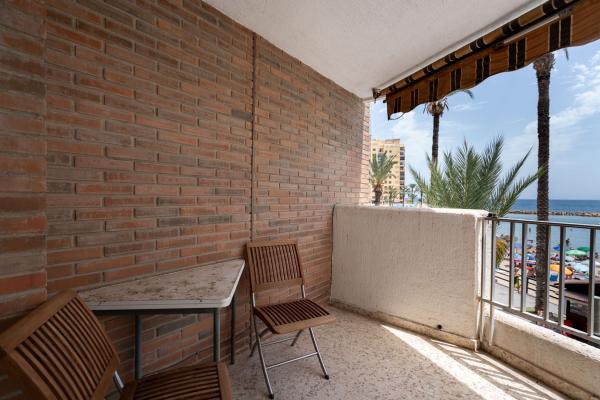 Venta de piso en Piso en Calle Nuestra Señora de Monserrate, Playa del Cura, Torrevieja, Torrevieja
thumbnail 2