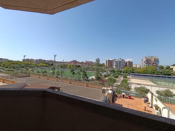Sprzedaż mieszkania w Piso en Calle Beniarbeig, Garbinet - Parque de las Avenidas, Alicante / Alacant, Alicante / Alacant
photo 1