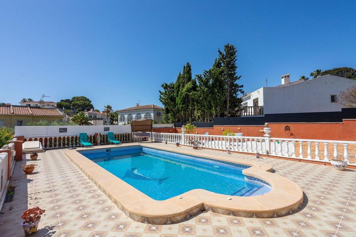 Propiedades en venta y alquiler en España photo 2