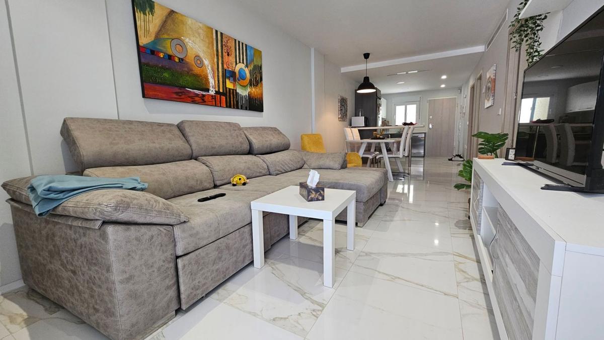 Venta de piso en Piso en Calle Austria, La Marina, Elche / Elx, Elche / Elx
 photo 5