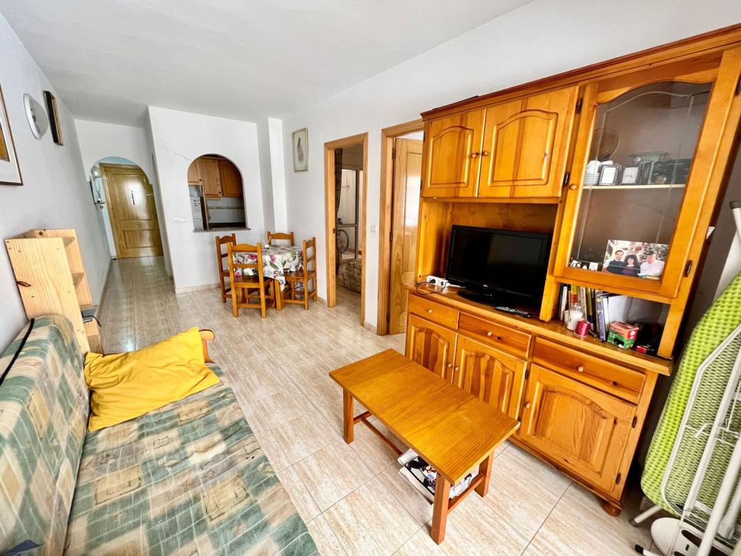 Venta de piso en Piso en San Pascual, Antonio Machado, Torrevieja, Torrevieja
 photo 3