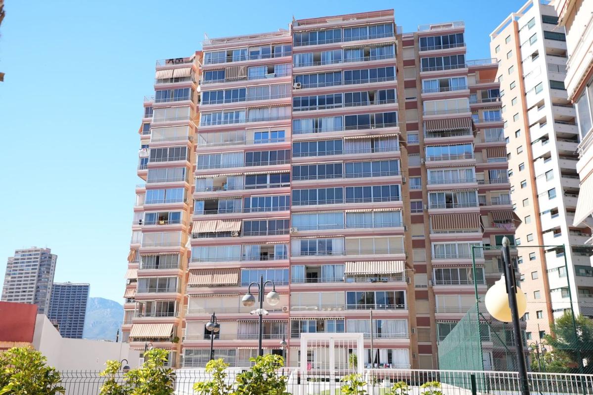 Venta de piso en Piso en Calle Derramador, Zona Rincón Bajo, Benidorm, Benidorm
photo 1