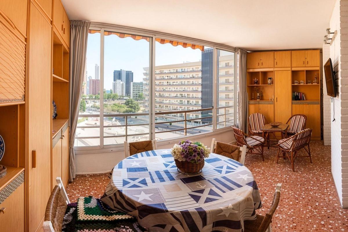 Venta de piso en Piso en Calle Derramador, Zona Rincón Bajo, Benidorm, Benidorm
photo 4