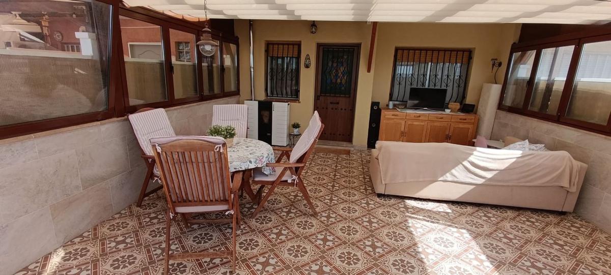 Propiedades en venta y alquiler en España photo 2