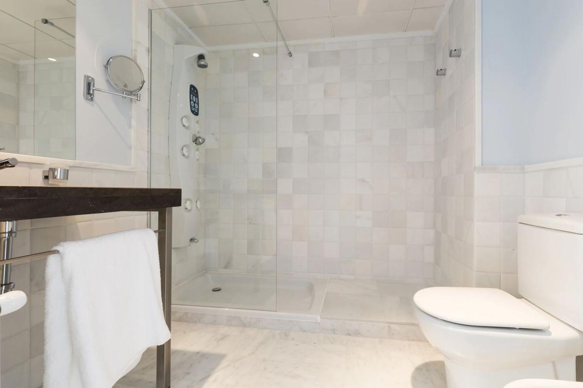 Продажа квартиры на Piso en Calle Altea, 14, Pueblo Acantilado - Lanuza, El Campello, Эль Кампельо
 photo 3