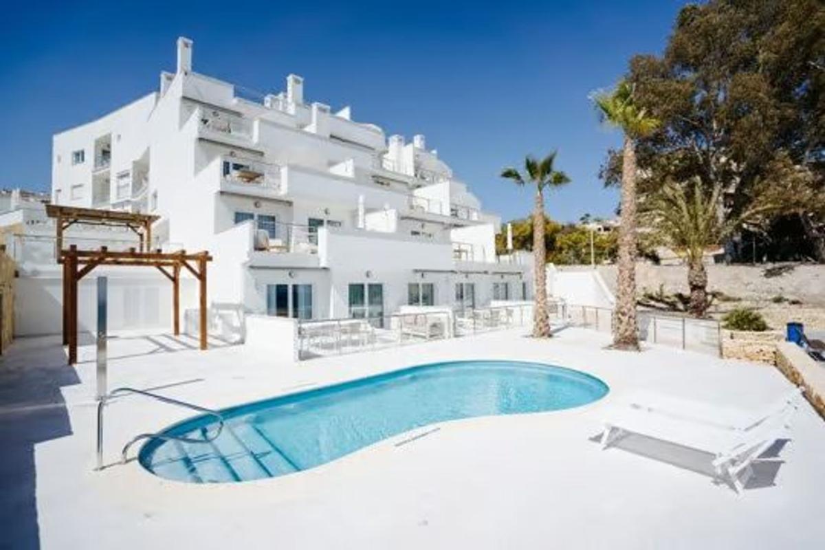 Sale of apartment in Piso en Calle Altea, 14, Pueblo Acantilado - Lanuza, El Campello, El Campello
photo 1