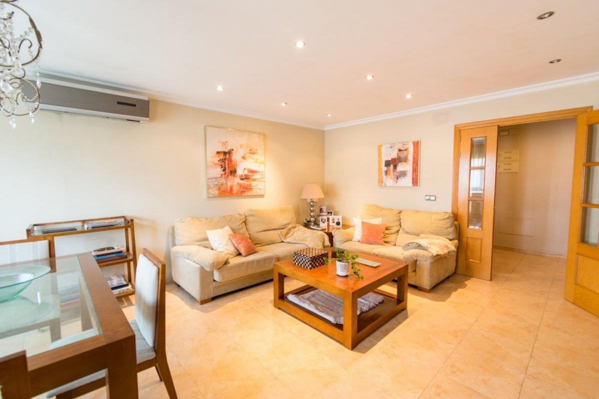 Venta de piso en Piso en Avenida Diego Ramírez Pastor, 62 -64, Puerto Deportivo, Torrevieja, Torrevieja
 photo 4