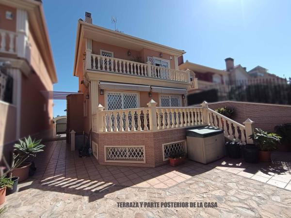 Casa o chalet independiente en Calle moraira, 7, Portes Encarnades-Torreta-Portalada, Elche / Elx photo 1