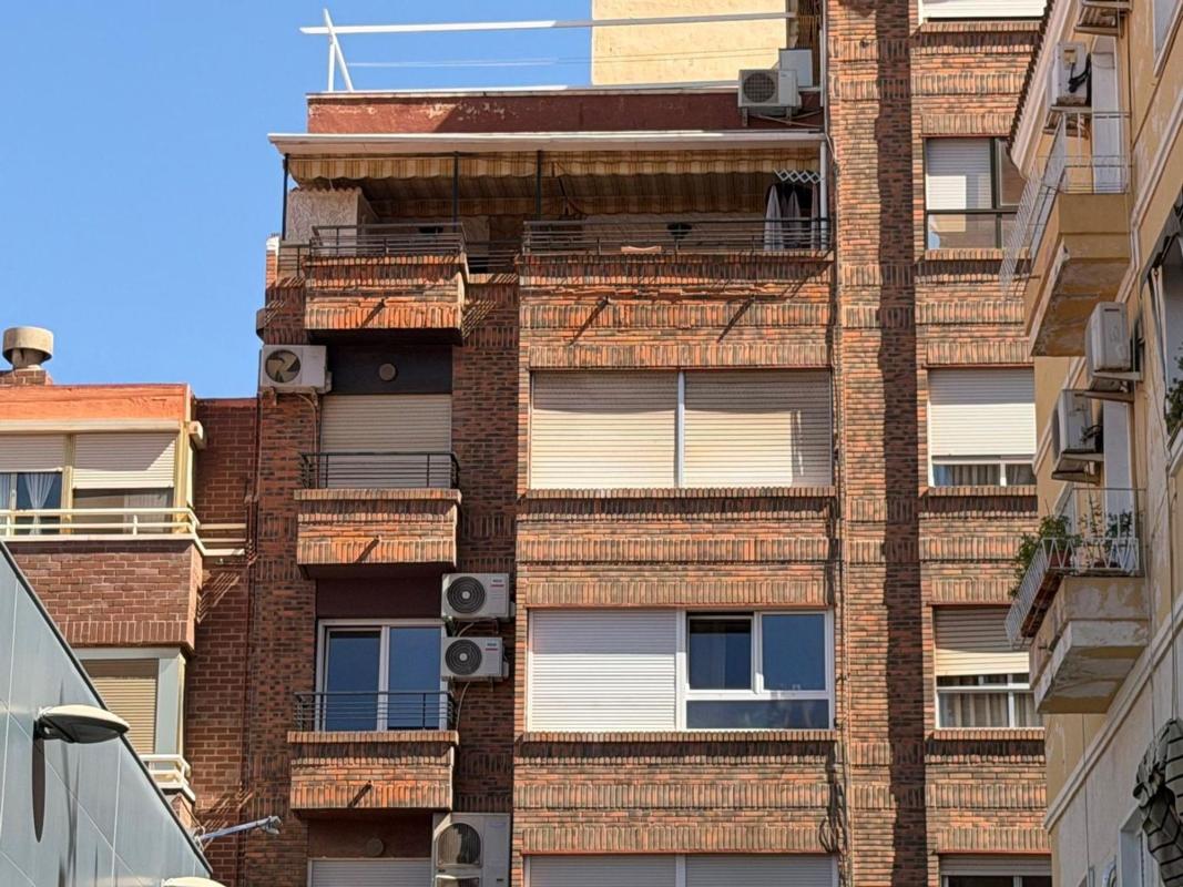 Venta de piso en Piso en Paquito Vera, 6, Centro, Elda, Elda
photo 1