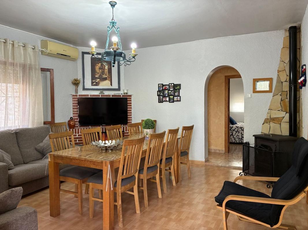 Propiedades en venta y alquiler en España photo 1
