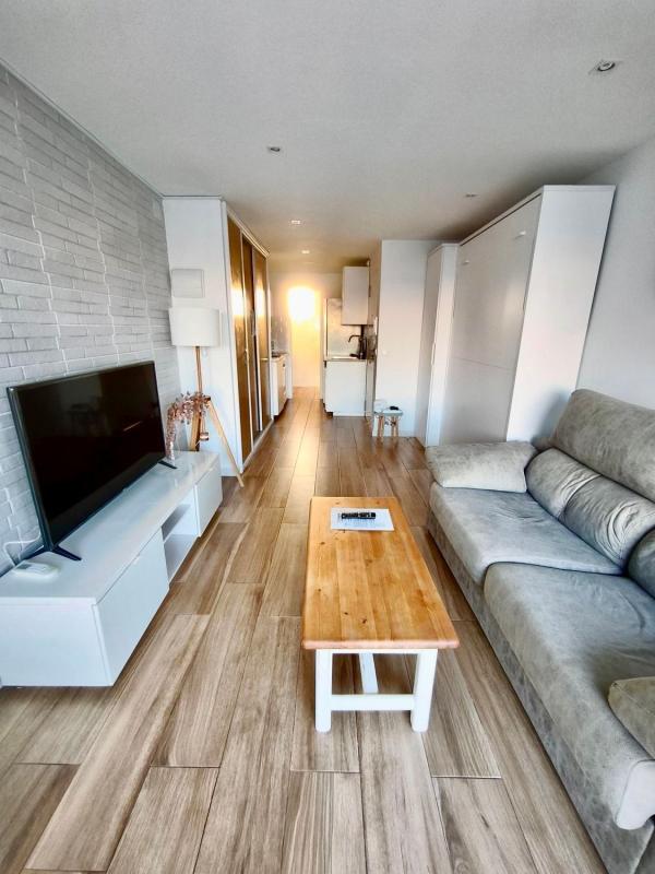 Venta de piso en Piso en Avenida Benidorm, Playa de San Juan, Alicante / Alacant, Alicante / Alacant
 photo 4