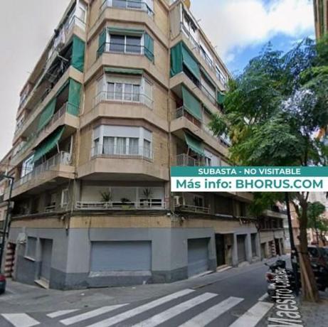 Venta de piso en Piso en Calle Maestro Caballero, Campoamor, Alicante / Alacant, Alicante / Alacant
 photo 1