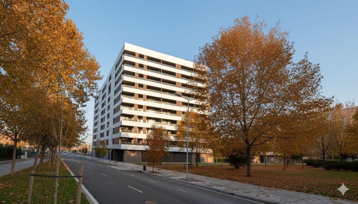 Venta de piso en Piso en Calle Antonio Amat Maiz, 27, Salburua, Vitoria-Gasteiz, Vitoria-Gasteiz
photo 1