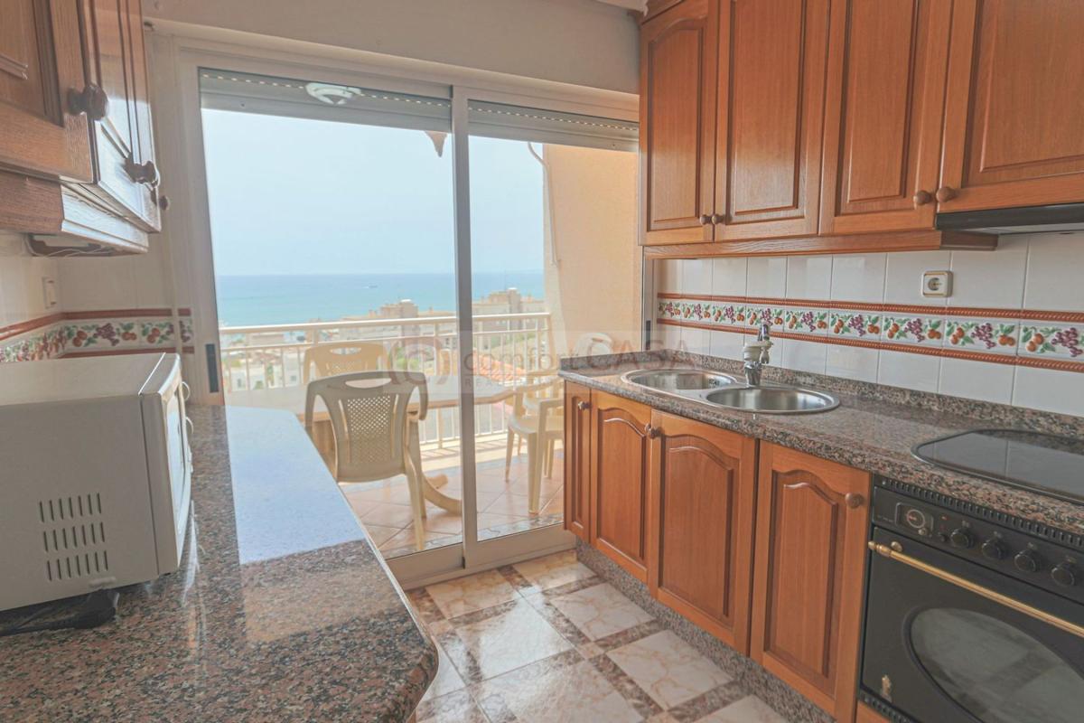 Venta de piso en Piso en Calas de Santiago Bernabeu, Santa Pola, Santa Pola
photo 4