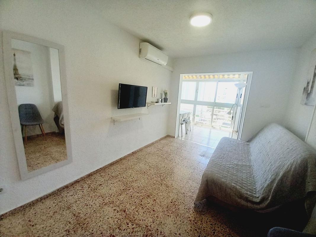 Venta de piso en Piso en Avenida de Mallorca, Playa de Levante, Benidorm, Benidorm
 photo 3