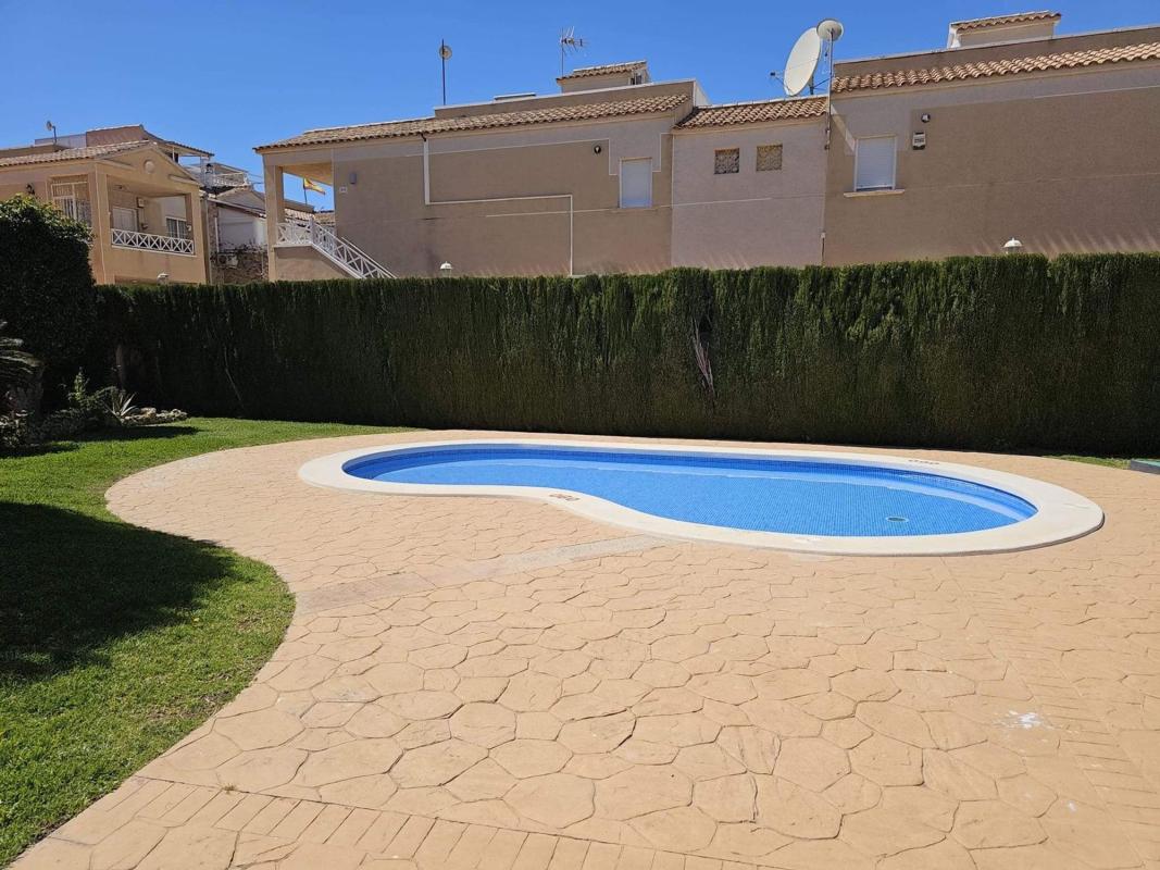 Propiedades en venta y alquiler en España photo 3