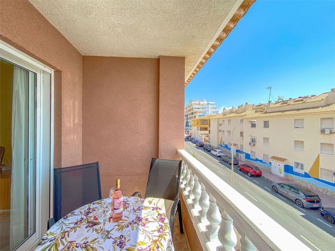 Venta de ático en  Ático en Calle Eneas, Miramar - Torre del Moro, Torrevieja, Torrevieja photo 2
