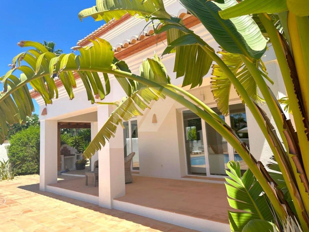 Venta de chalet independiente en Casa o chalet en Cala Advocat - Baladrar, Benissa, Benissa
 photo 2