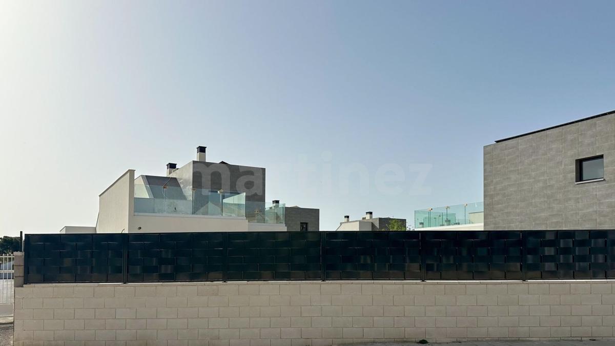 Properties for sale and rent in Spain photo 2