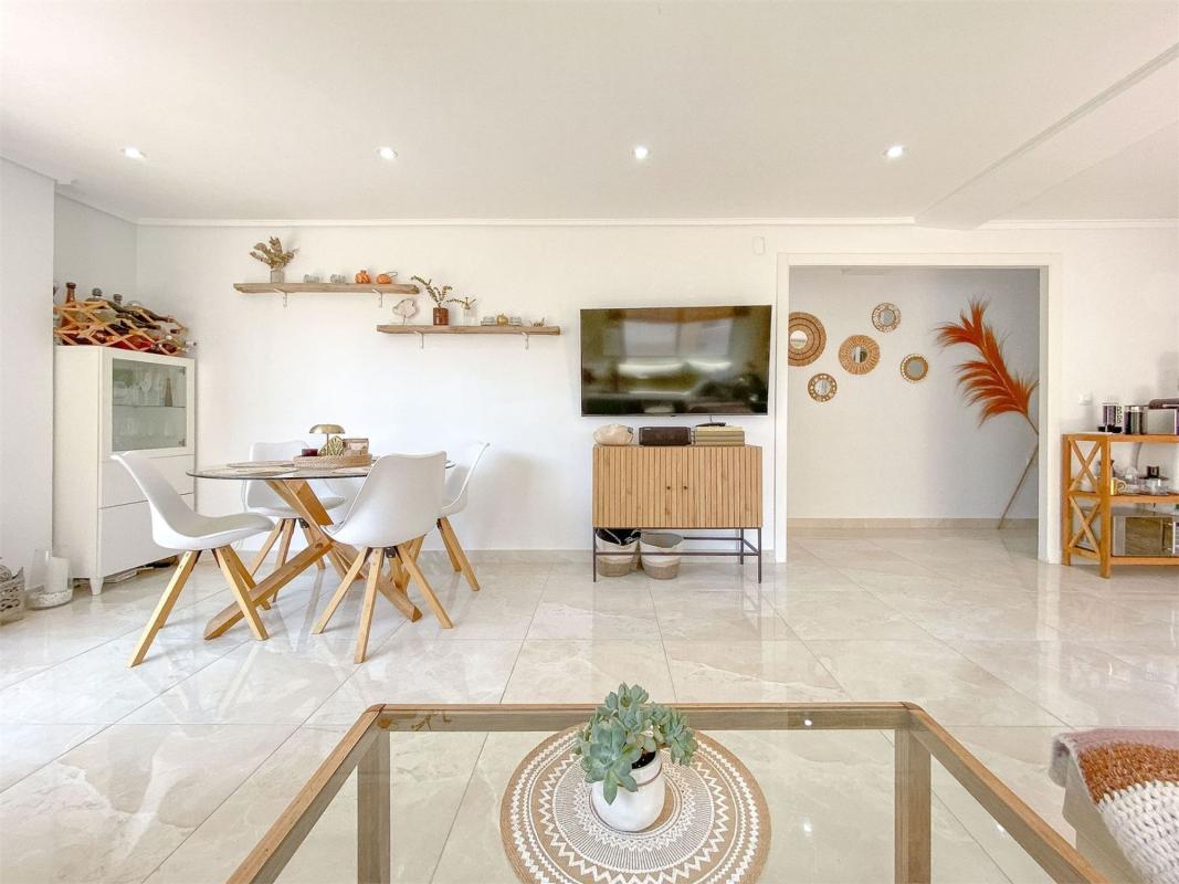 Penthouse sale in Ático en Calle Joaquín Chapaprieta, Centro - Muelle Pesquero, Torrevieja, Torrevieja photo 4