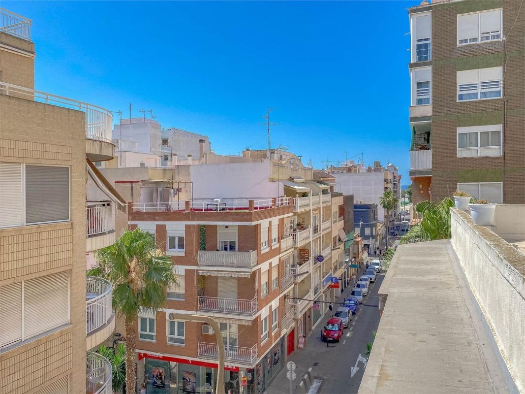 Penthouse sale in Ático en Calle Joaquín Chapaprieta, Centro - Muelle Pesquero, Torrevieja, Torrevieja photo 5