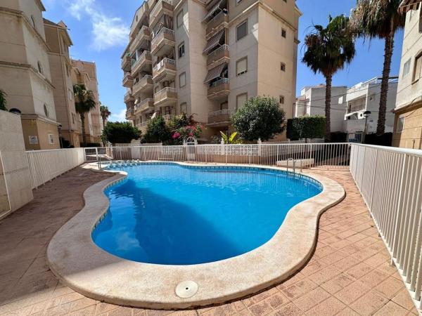 Продажа квартиры на Piso en Calle Manuel Galián, Avenida Habaneras - Curva de Palangre, Torrevieja, Торревьеха
 photo 1
