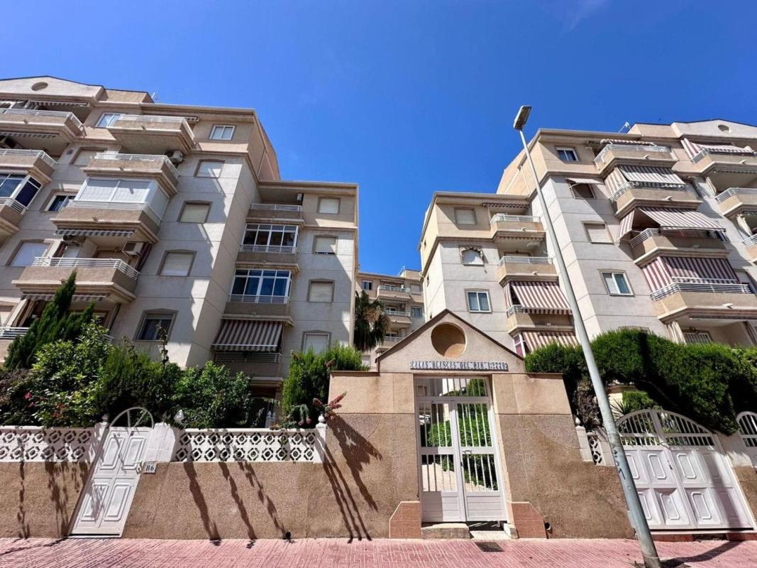 Продажа квартиры на Piso en Calle Manuel Galián, Avenida Habaneras - Curva de Palangre, Torrevieja, Торревьеха
 photo 2