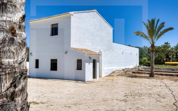 Finca rústica en venta en Finca rústica en Teulada , Teulada thumbnail 1
