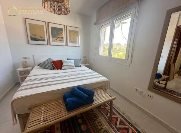 Chalet adosado en Avenida del Carabasí, Mediterráneo-Novamar, Gran Alacant photo 4
