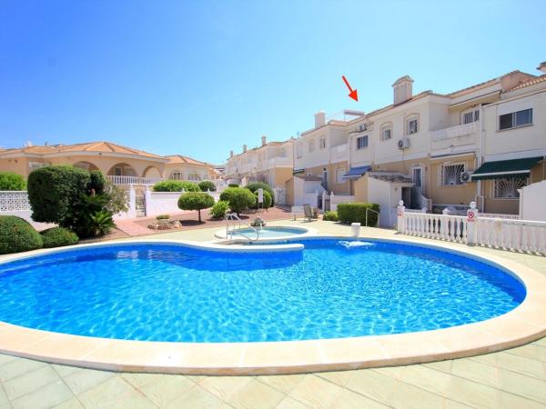Chalet adosado en Calle Marie Curie, Benijofar photo 2