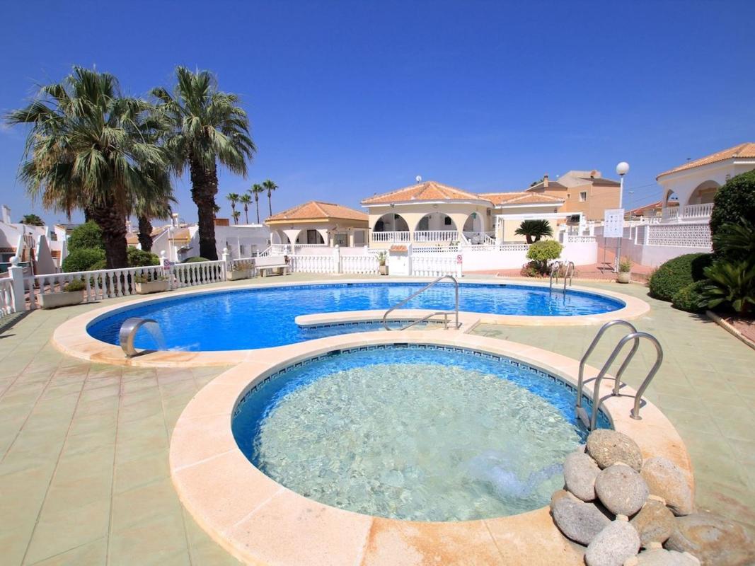Properties for sale and rent in Spain photo 4
