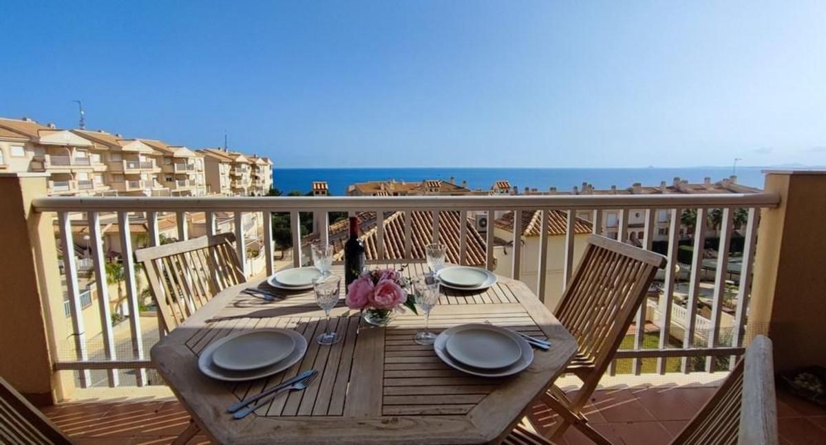 Продажа квартиры на Piso en Avenida de las Adelfas, Aguamarina, Orihuela, Ориуэла
photo 3