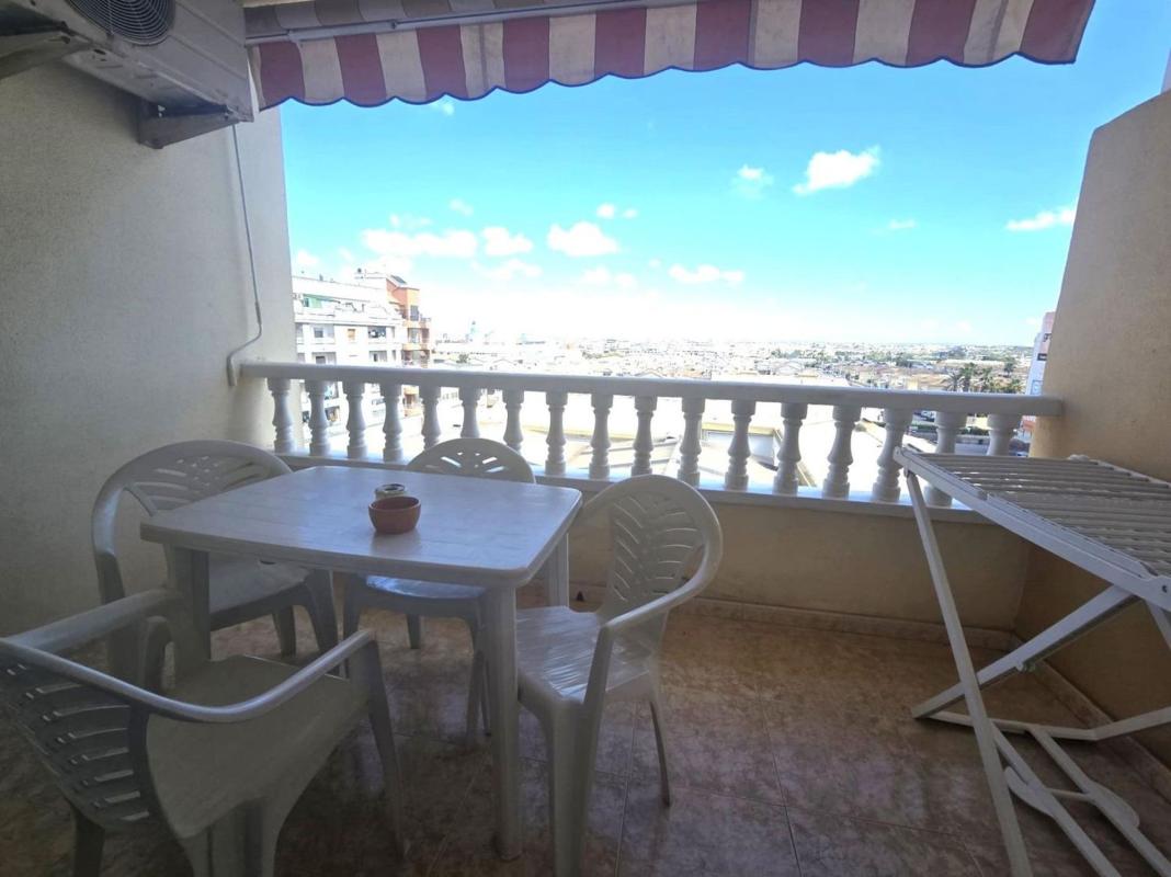 Venta de piso en Piso en El Molino, Torrevieja, Torrevieja
photo 5