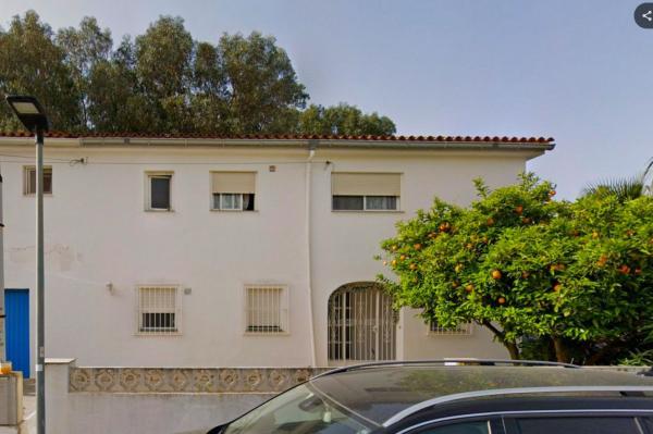 Chalet independiente en venta en Casa o chalet en Avenida de l'Albir, L'Albir, Alfaz del Pi, Alfaz del Pi
thumbnail 1