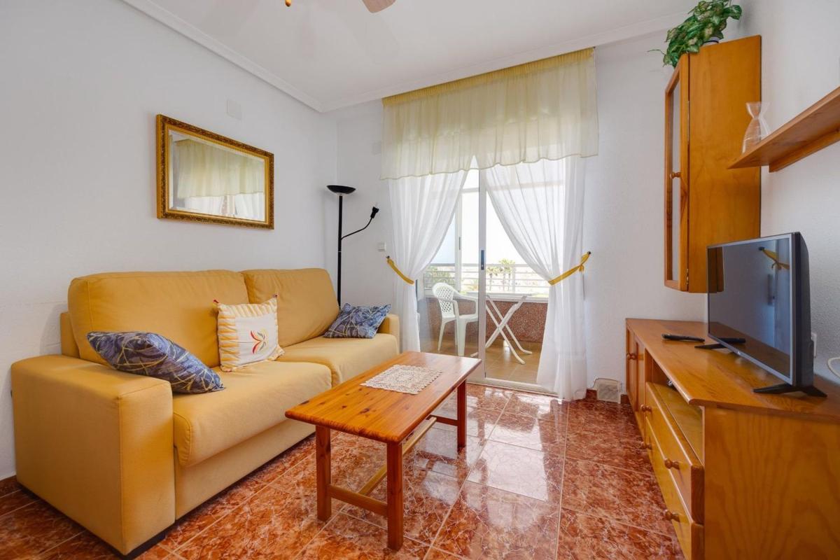Venta de piso en Piso en Calle Copenhague, 12, Nueva Torrevieja, Torrevieja, Torrevieja
photo 4