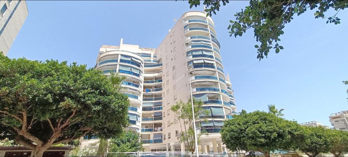 Sprzedaż mieszkania w Piso en Alitana - Casablanca, La Villajoyosa / Vila Joiosa, La Villajoyosa / Vila Joiosa
photo 1