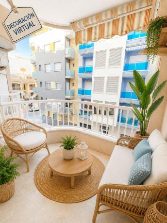 Venta de piso en Piso en Calle Beniel, El Acequión, Torrevieja, Torrevieja
thumbnail 2
