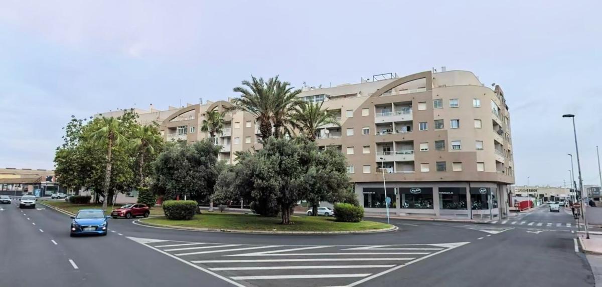Venta de piso en Piso en Calle Caritas, Parque Acuático - Sector 25, Torrevieja, Torrevieja
photo 5