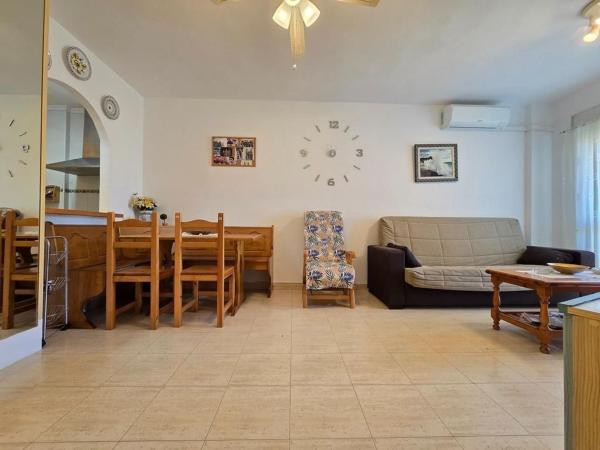 Venta de piso en Piso en Avenida Diego Ramírez Pastor, Antonio Machado, Torrevieja, Torrevieja
 photo 4