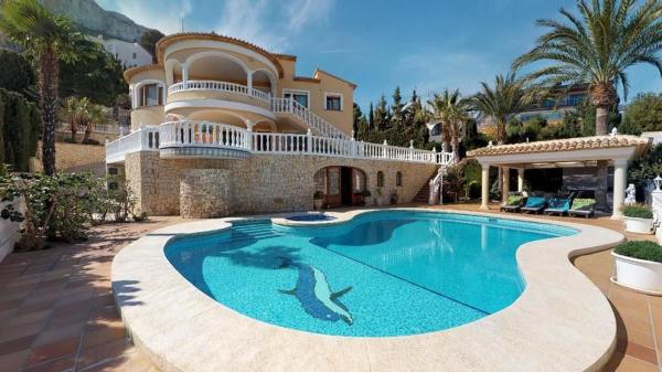 Chalet independiente en venta en Casa o chalet en Maryvilla, Calpe, Calpe
 photo 3