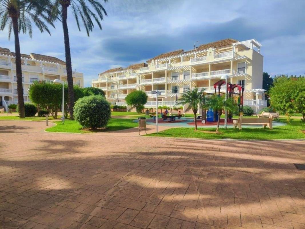 Venta de piso en Piso en Carretera de les Marines a Dénia, Les Bassetes-El Marjal, Denia, Denia
photo 1