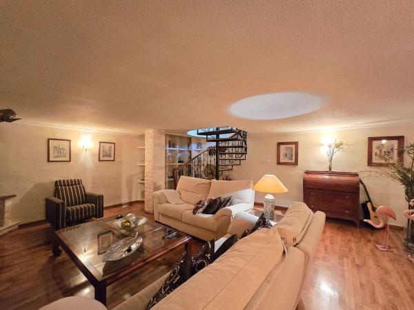 Chalet adosado en Calle Cies, Petrer thumbnail 1