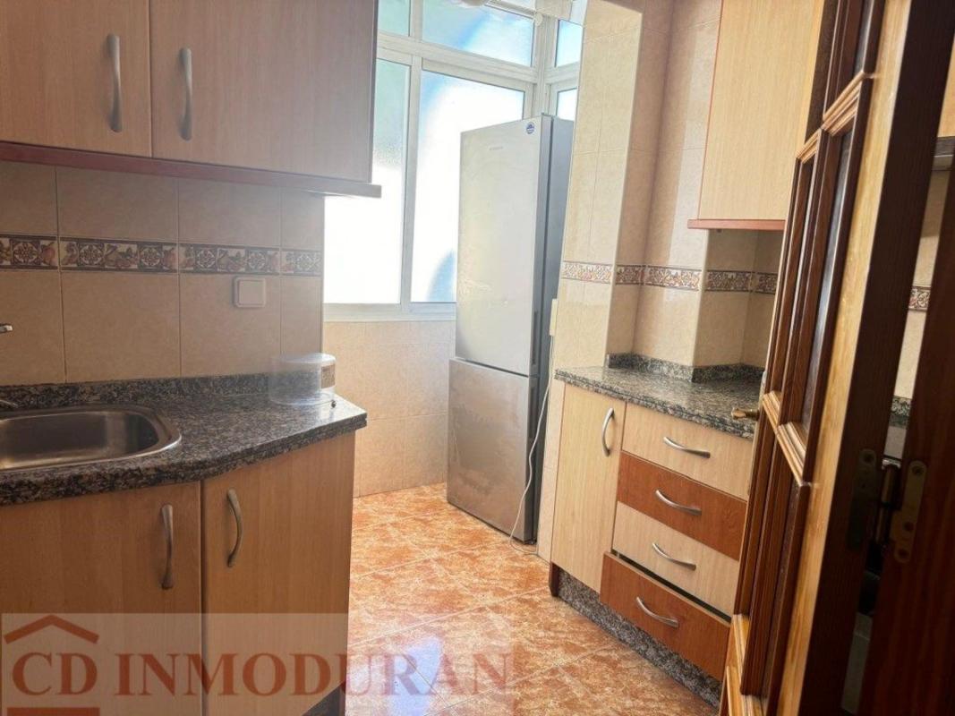 Venta de duplex en Dúplex en Calle Sierra Maigmó, Virgen del Remedio - Parque lo Morant, Alicante / Alacant, Alicante / Alacant photo 3