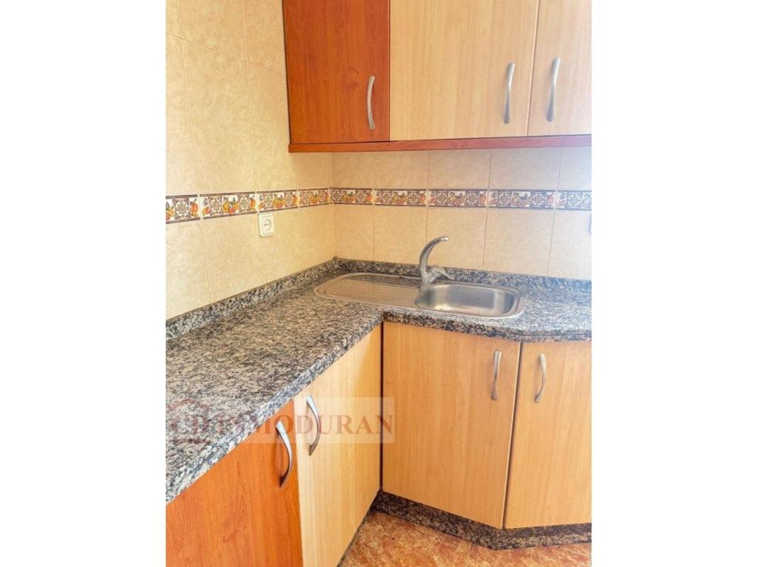 Venta de duplex en Dúplex en Calle Sierra Maigmó, Virgen del Remedio - Parque lo Morant, Alicante / Alacant, Alicante / Alacant photo 4