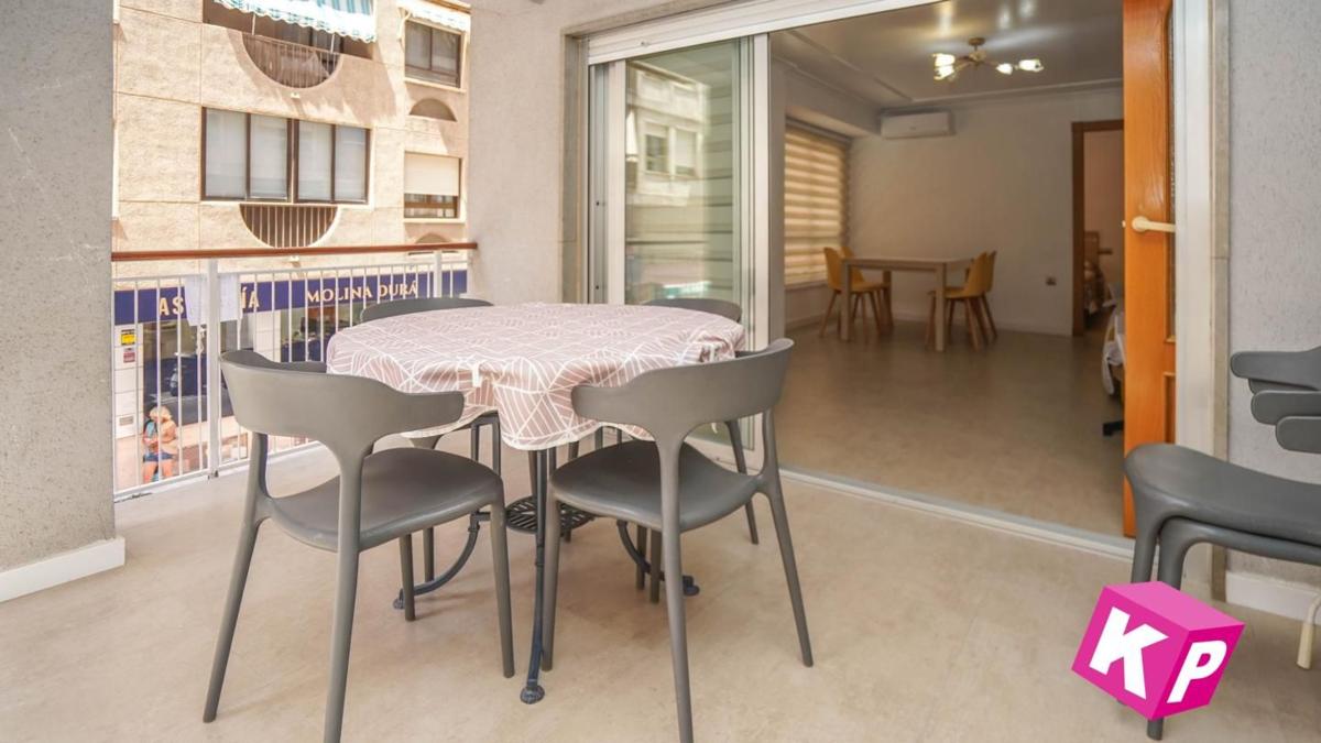 Sprzedaż mieszkania w Piso en Calle d'Elx, Centro, Santa Pola, Santa Pola
photo 1