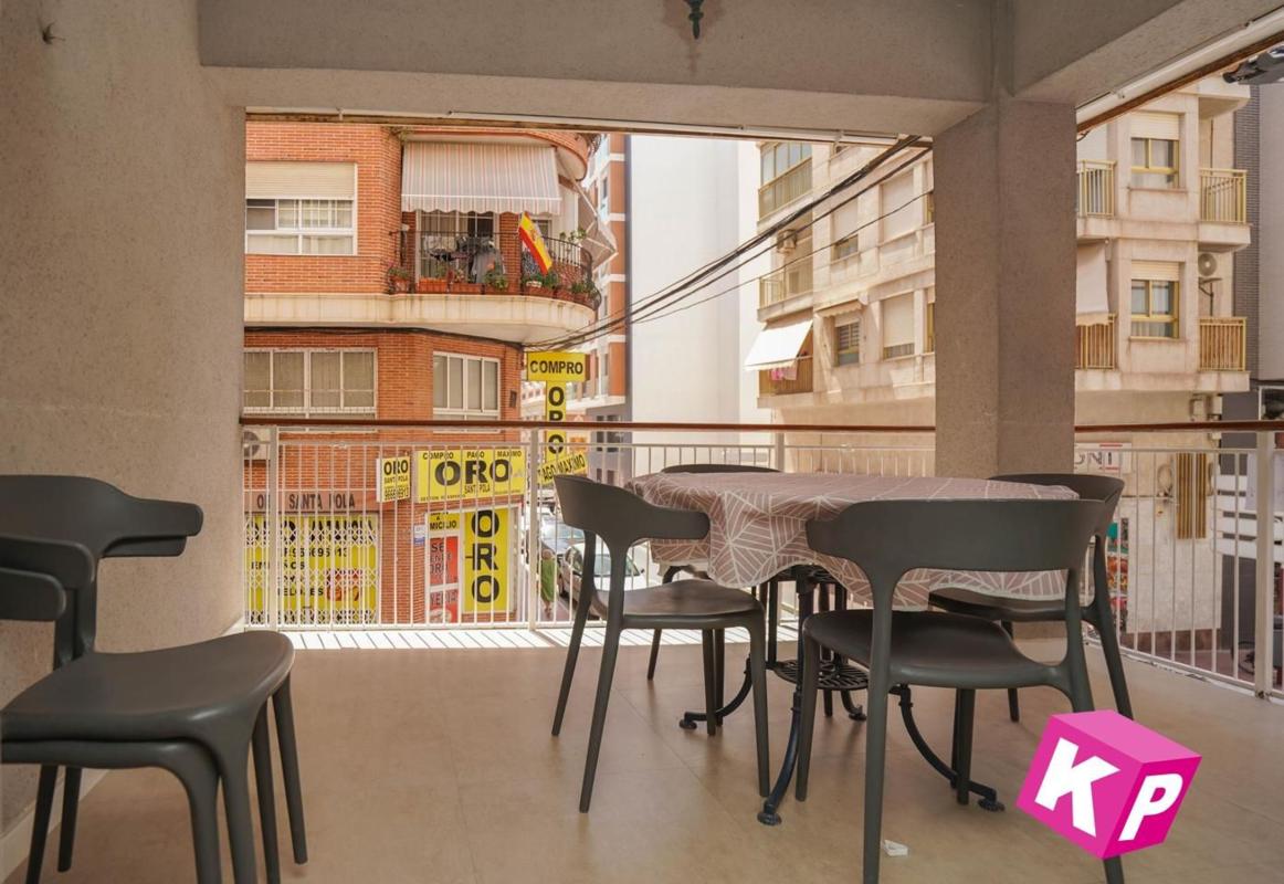 Sprzedaż mieszkania w Piso en Calle d'Elx, Centro, Santa Pola, Santa Pola
photo 2