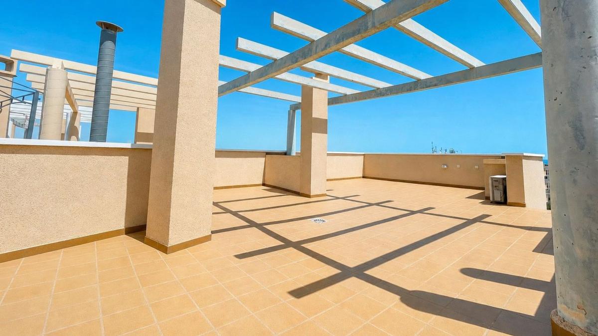 Продажа пентхауса на Ático en Calle del Mar, Aguamarina, Orihuela, Ориуэла photo 2